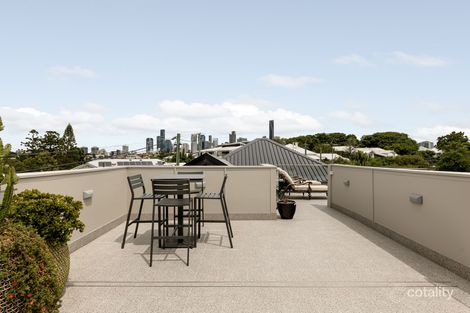 Property photo of 36 Kingsholme Street Teneriffe QLD 4005