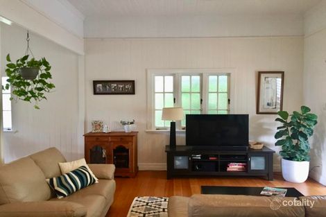 Property photo of 20 Mackay Terrace Bardon QLD 4065