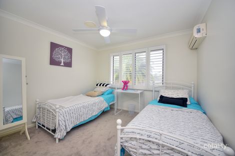 Property photo of 15 Lambros Drive Benowa QLD 4217