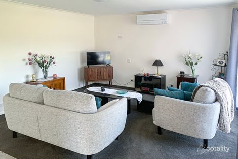 Property photo of 1/68 Oberon Drive Belmont VIC 3216
