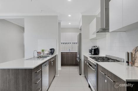 Property photo of 21 Abbott Street Spring Farm NSW 2570