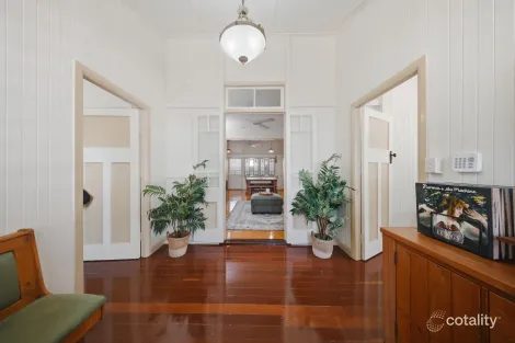 Property photo of 21 Plant Street West End QLD 4810