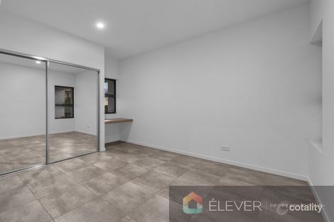 Property photo of 2/40 Nicklin Street Coorparoo QLD 4151