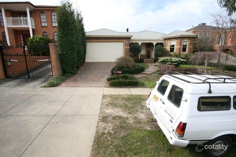 23 Lakewood Dr, Knoxfield, VIC 3180