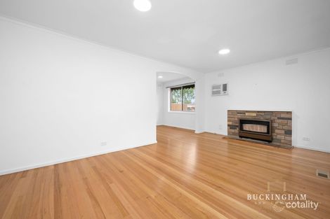 Property photo of 92 Warralong Avenue Greensborough VIC 3088