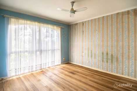 Property photo of 15 Binowee Avenue Yallambie VIC 3085