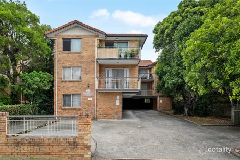 2/31 VINE ST, STONES CORNER, QLD 4120