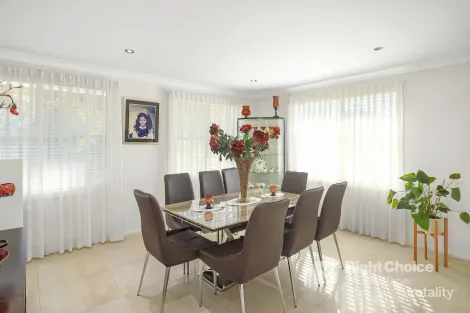 Property photo of 4 Herne Street Figtree NSW 2525