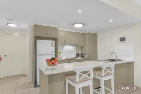 Property photo of 2/23 Thomas Street Clayfield QLD 4011