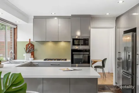 Property photo of 63 Vincent Boulevard Flagstaff Hill SA 5159