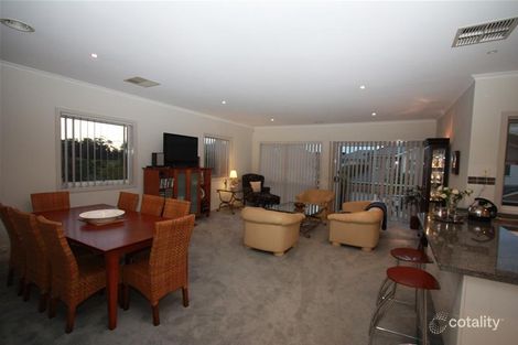 Property photo of 1 Hogan Close Bonbeach VIC 3196