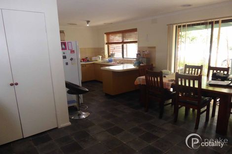 Property photo of 39 Arleon Crescent Cranbourne VIC 3977