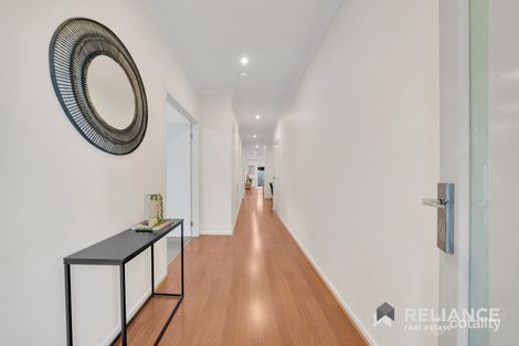 Property photo of 38 Honolulu Drive Point Cook VIC 3030