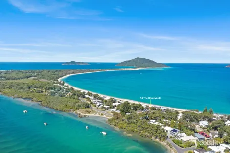 Property photo of 53 The Boulevarde Hawks Nest NSW 2324
