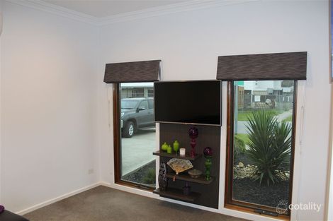 Property photo of 6 Collins Court Yarram VIC 3971