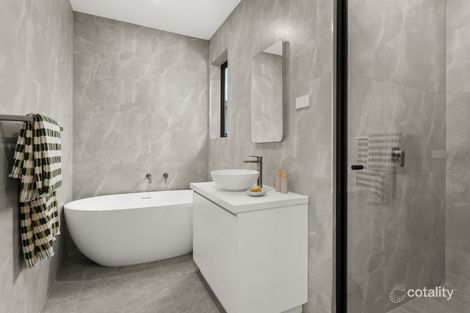 Property photo of 636 Warrigal Road Malvern East VIC 3145