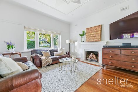 Property photo of 18 Denman Avenue Glen Iris VIC 3146