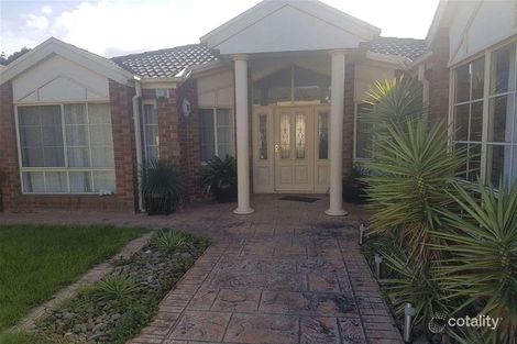 Property photo of 3 Kennedy Parade Roxburgh Park VIC 3064