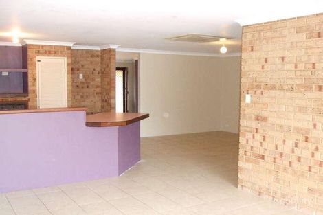 Property photo of 64 Perham Crescent Leda WA 6170