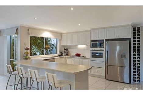 Property photo of 14 Altair Close Frankston VIC 3199