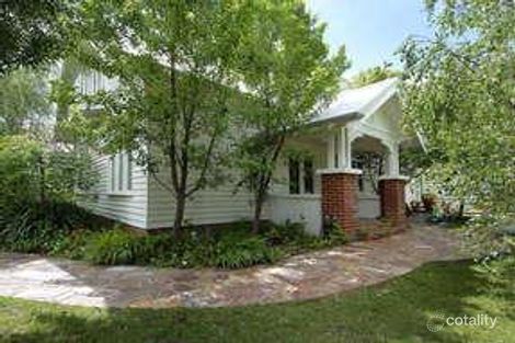 90 Fairview Ave, Newtown, VIC 3220