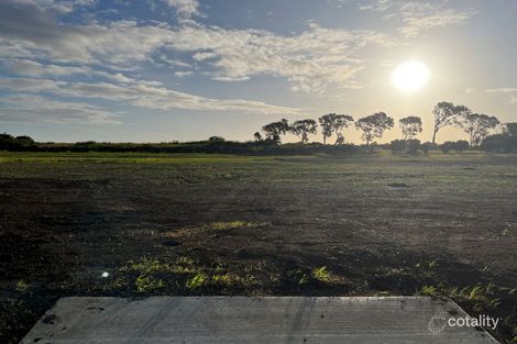 66 Kinch St, Burnett Heads, QLD 4670