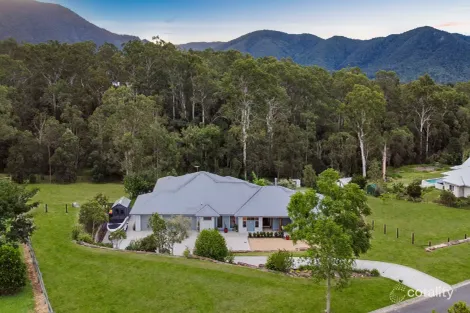 Property photo of 72 Sky Drive Highvale QLD 4520