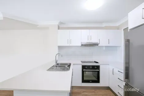 Property photo of 2/25 Cardross Street Yeerongpilly QLD 4105