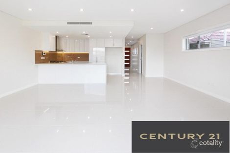 Property photo of 8 Parry Street Pendle Hill NSW 2145