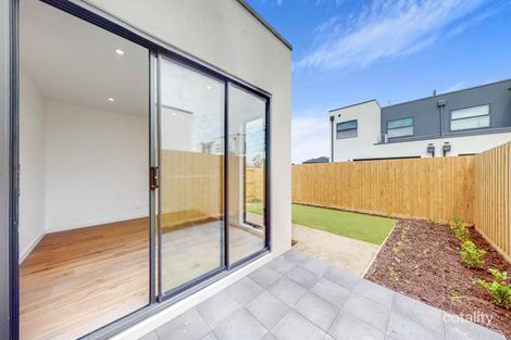 Property photo of 3 Birdie View Cranbourne North VIC 3977