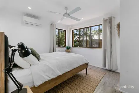 Property photo of 2/21 Bottlebrush Avenue Noosa Heads QLD 4567