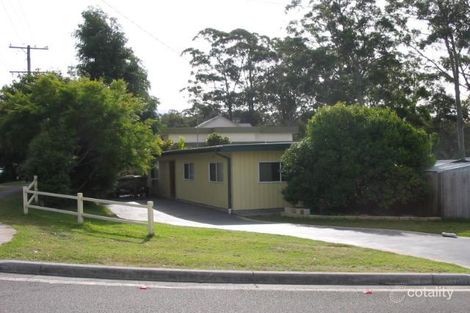 Property photo of 2 Chetwynd Avenue Berkeley Vale NSW 2261
