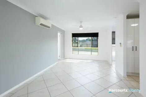 Property photo of 34 Samantha Street Boronia Heights QLD 4124