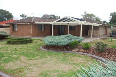 Property photo of 17 Neuville Court Wynn Vale SA 5127