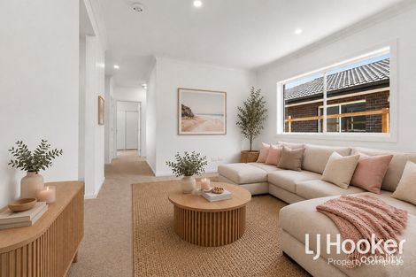 Property photo of 46 Diamond Drive Yarrabilba QLD 4207