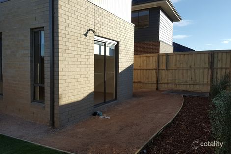 Property photo of 9 Apele Place Mernda VIC 3754