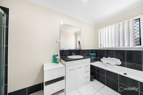 Property photo of 6 Deschamps Close Loganlea QLD 4131
