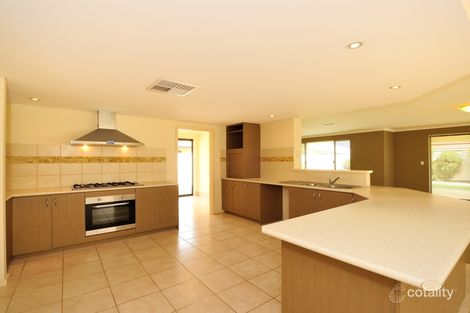 Property photo of 6 Abbeytown Circle Waikiki WA 6169
