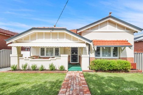 Property photo of 22 The Boulevarde Mount Hawthorn WA 6016