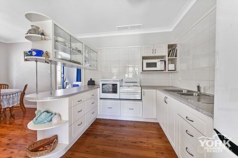 Property photo of 25 Blackdown Street Harristown QLD 4350