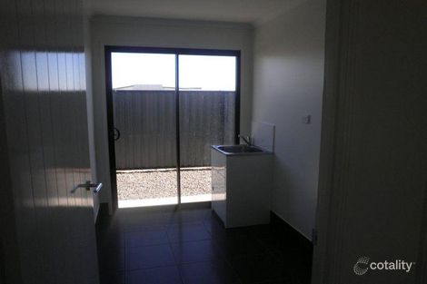 Property photo of 76 Utah Drive Moranbah QLD 4744