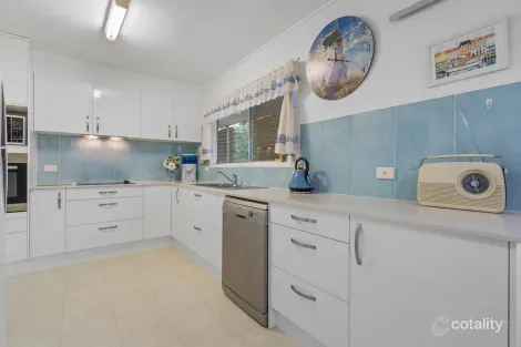 Property photo of 18 Grounds Street Yeronga QLD 4104