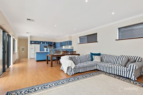 Property photo of 22 The Boulevarde Mount Hawthorn WA 6016