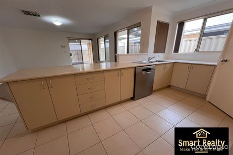 Property photo of 2/14 Scarpview Place East Cannington WA 6107