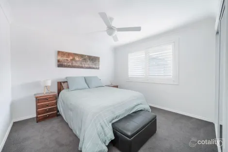 Property photo of 10 The Peninsula Corlette NSW 2315
