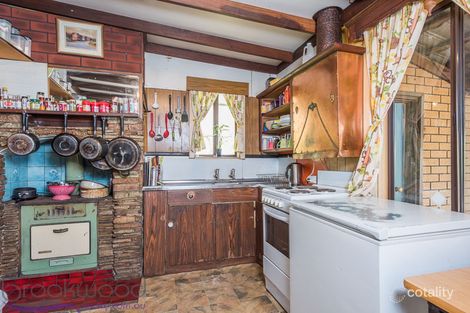 Property photo of 76 Willcox Street Chidlow WA 6556