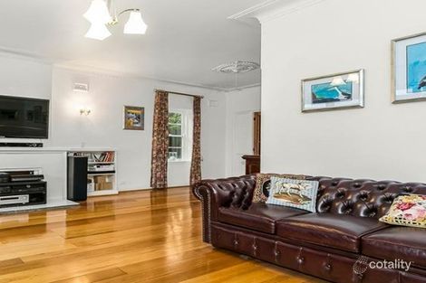 Property photo of 32 Fortuna Avenue Balwyn North VIC 3104