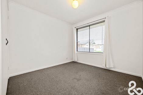 Property photo of 4 Glenfield Court Lalor VIC 3075