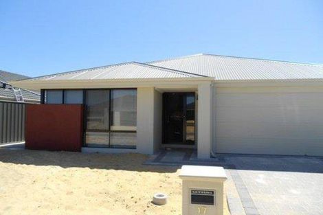 17 Featherleaf Elb, Banksia Grove, WA 6031