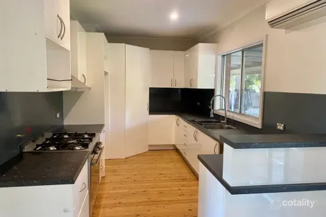 Property photo of 9 Tarawara Street Bomaderry NSW 2541